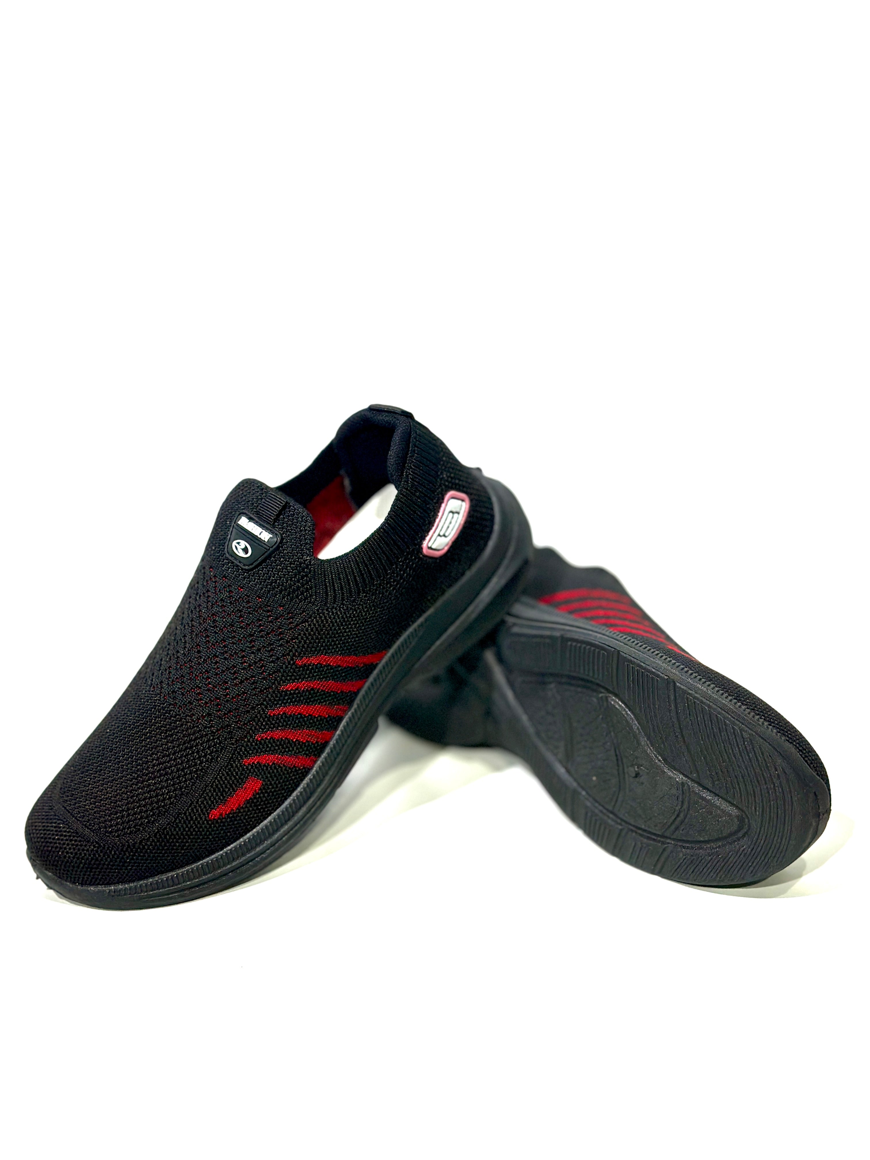 Comfortable Sports Shoes in Black Color for women.