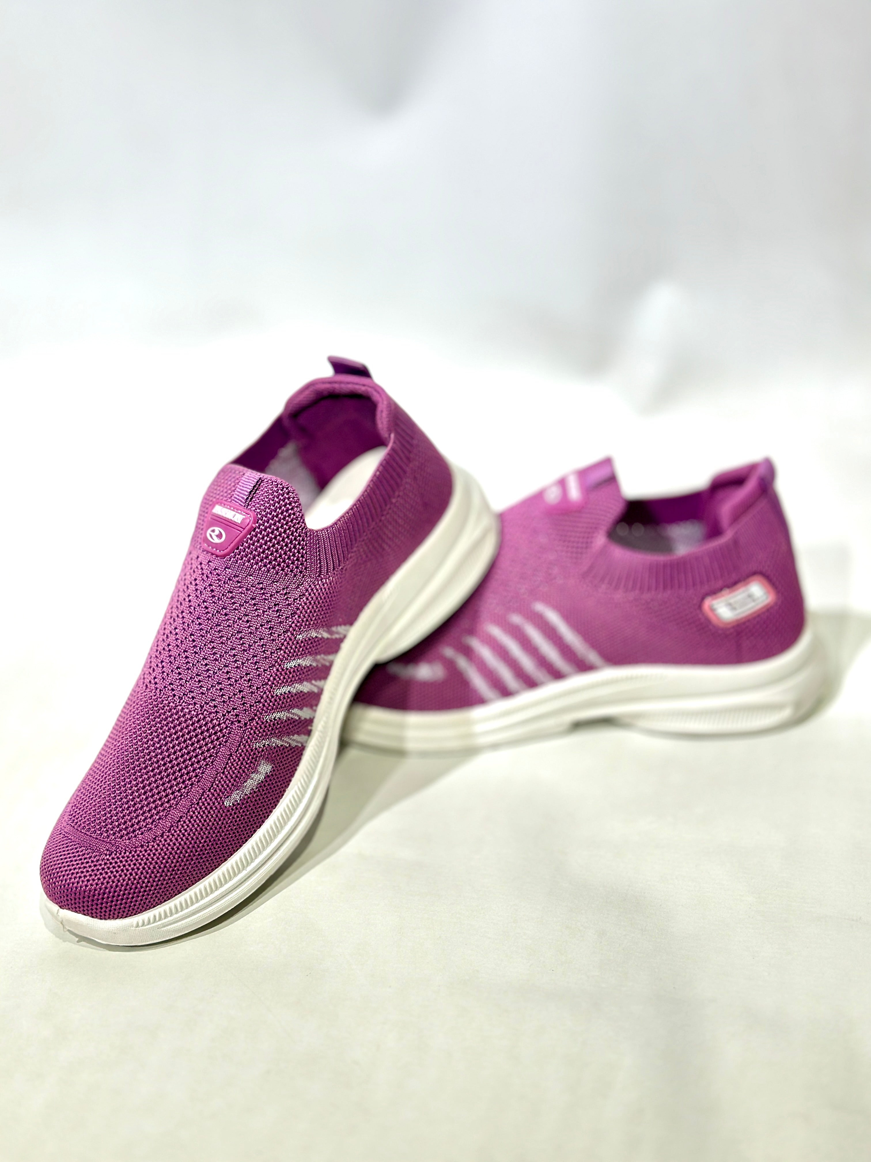 Women Comfortable Sports Shoes