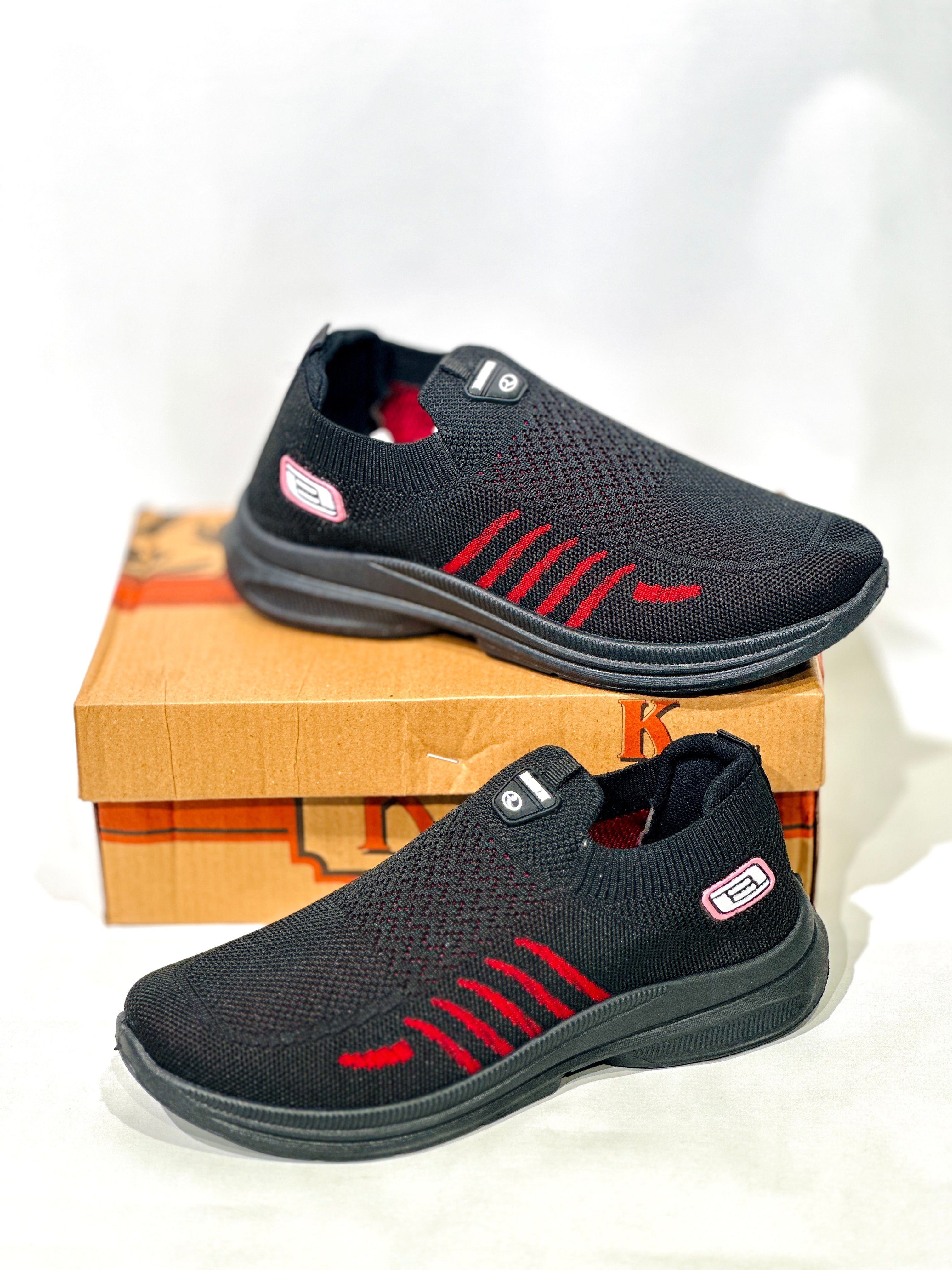 Comfortable Sports Shoes in Black Color for women.