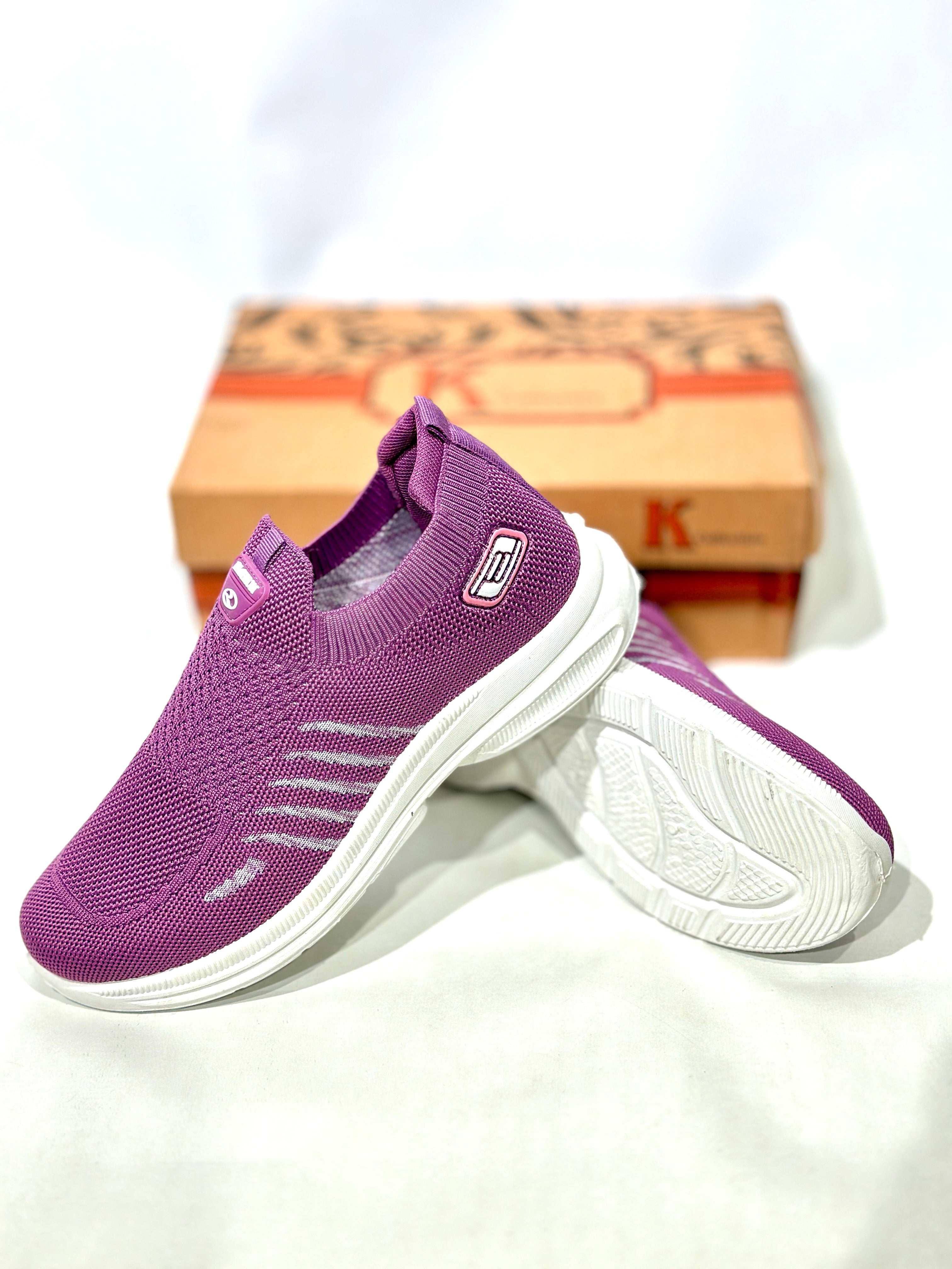 Women Comfortable Sports Shoes