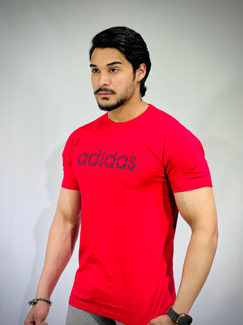 Bold Red Cotton Tee – Comfort Meets Style